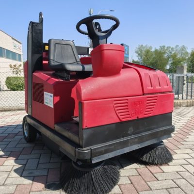 SPAZZATRICE INDUSTRIALE REVISIONATA RCM E TOP 36V